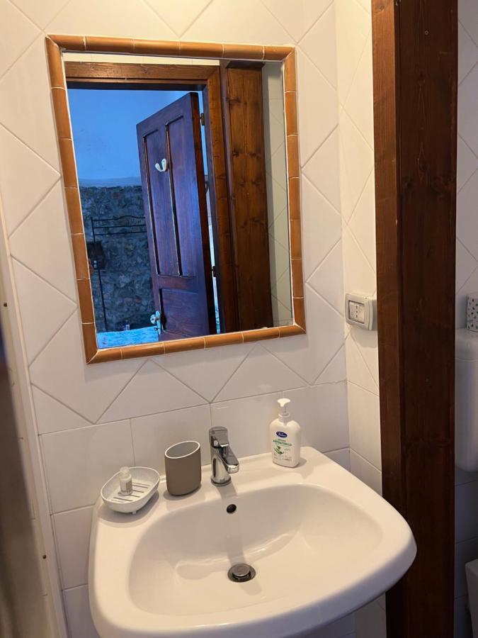 Pied-A-Terre Sul Mare Apartment Cefalu Bagian luar foto